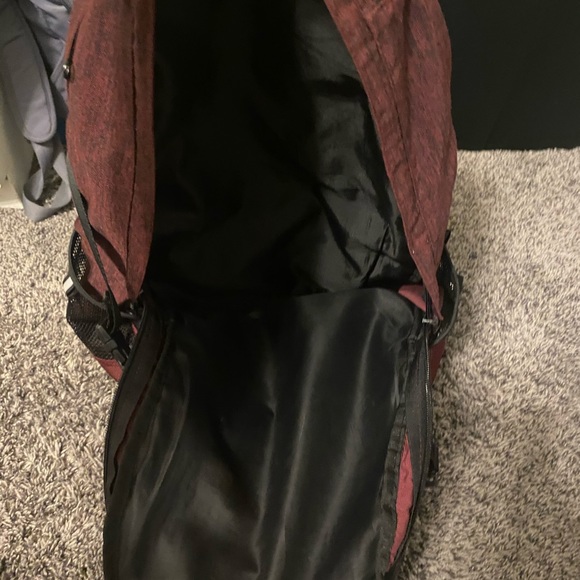 Pink maroon backpack - Picture 3 of 5